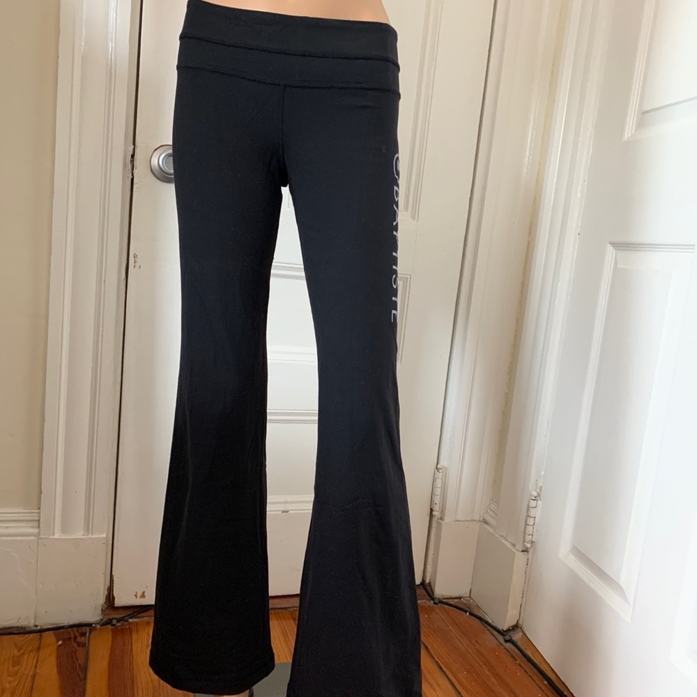 Lululemon/Baron Baptiste Black Flare Leggings 6